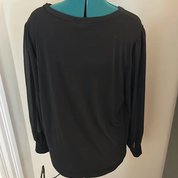 Banana Republic - Black Sheer Sleeve Top - XL - Picture 3 of 4